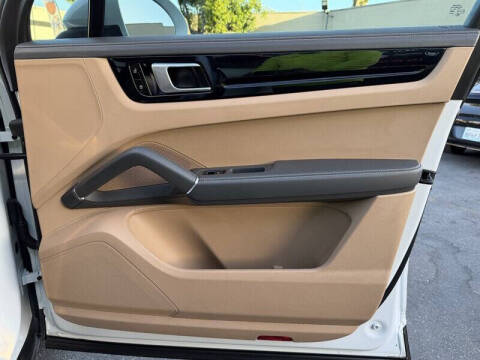 2021 Porsche Cayenne
