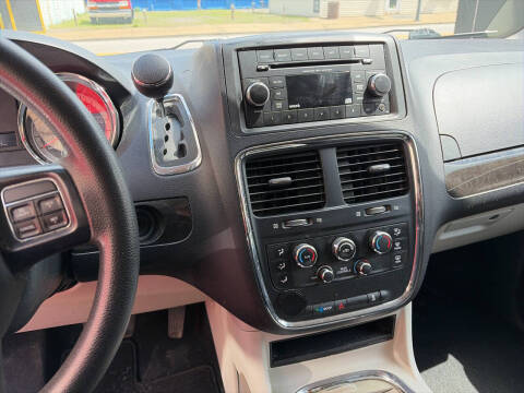 2016 Dodge Grand Caravan SXT Plus