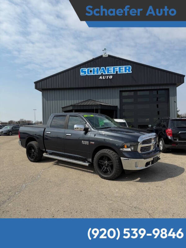2016 RAM 1500 SLT