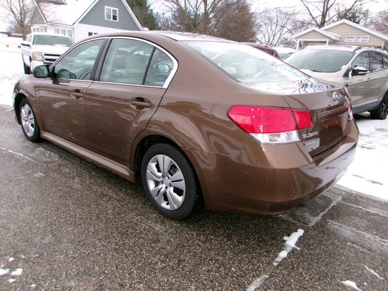 2011 Subaru Legacy 2.5i