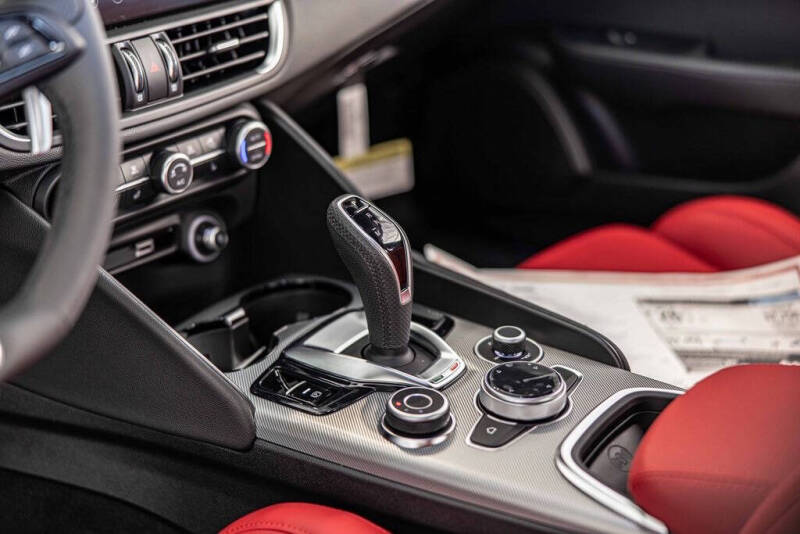 2025 Alfa Romeo Giulia