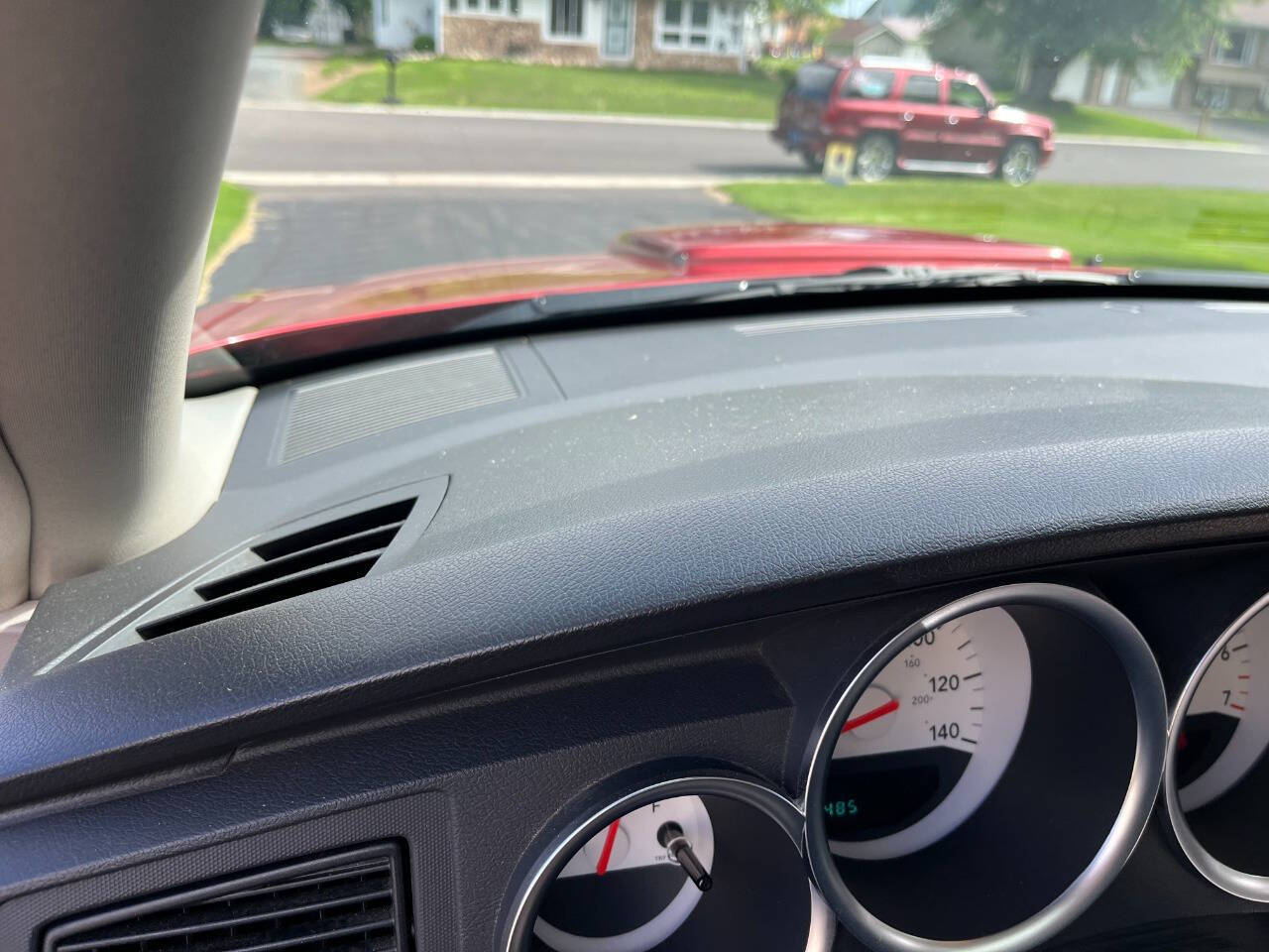 2005 Dodge Magnum 86