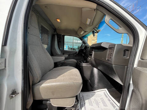 2020 Chevrolet Express 2500