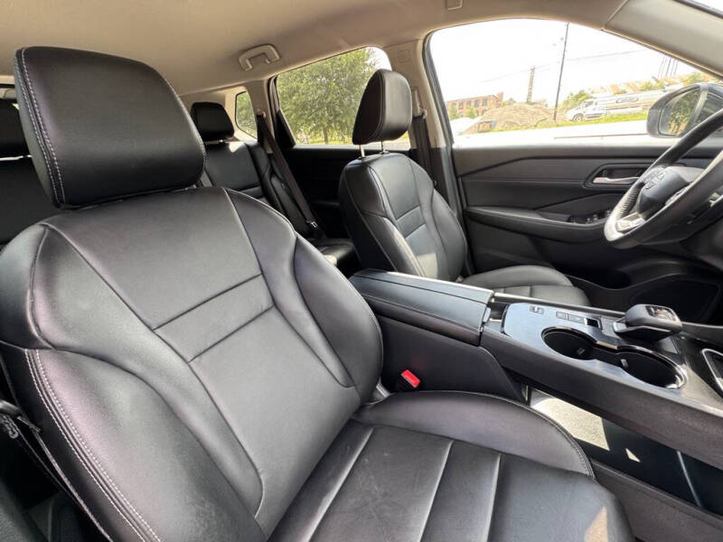 2026 Nissan Rogue SL