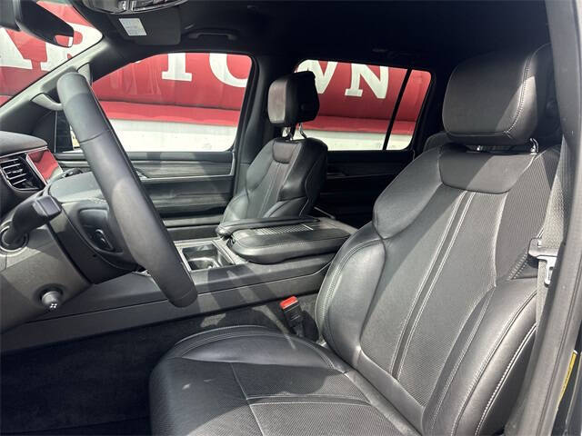 2023 Jeep Wagoneer L Series III