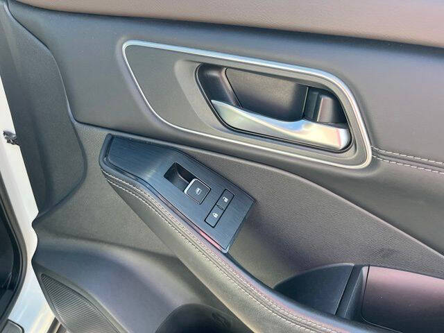 2021 Nissan Rogue Platinum