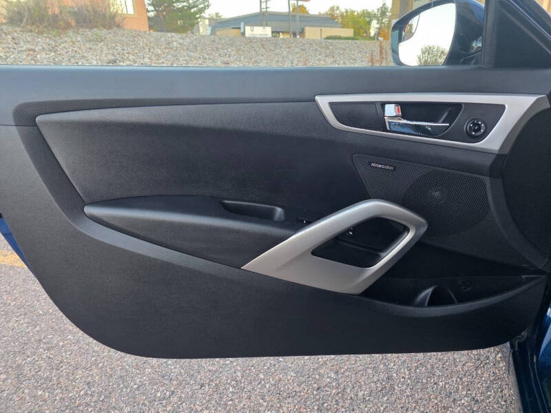 2017 Hyundai Veloster Value Edition