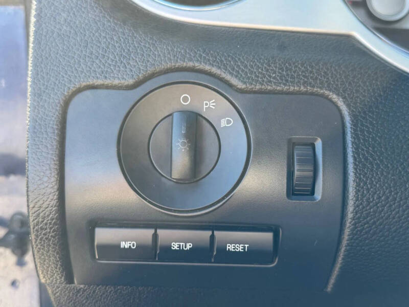 2012 Ford Mustang V6 Premium