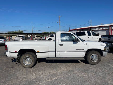 1995 Dodge Ram 3500 for sale at BENTON MOTORPLEX in Cleburne TX