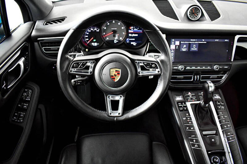 2019 Porsche Macan S