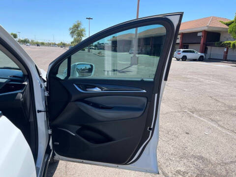 2020 Buick Enclave Essence