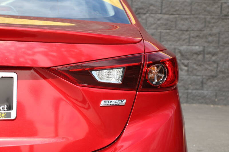 2016 Mazda MAZDA3 i Touring