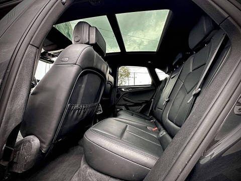 2018 Porsche Macan S