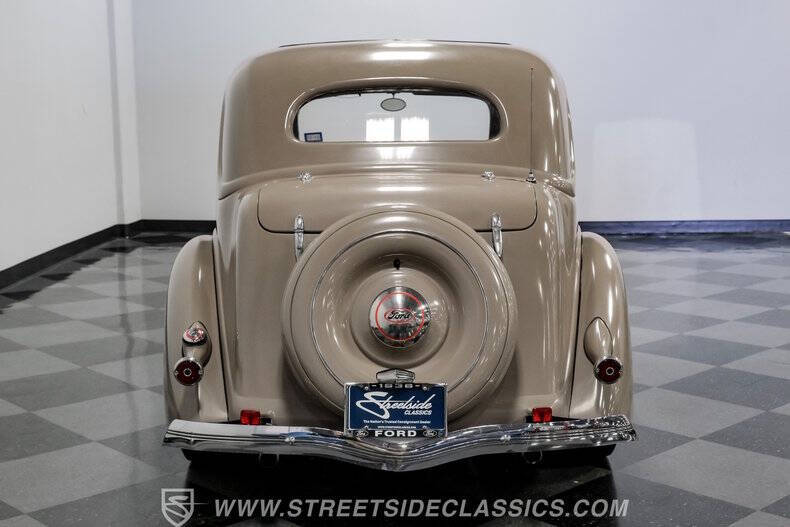 1936 Ford Tudor