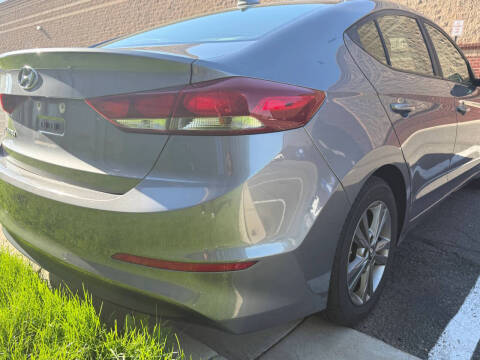 2018 Hyundai Elantra