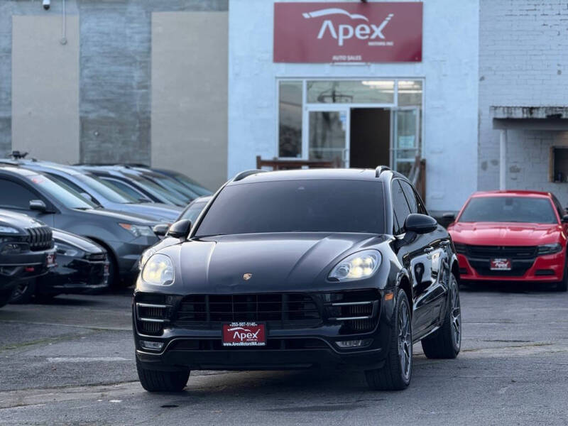 2015 Porsche Macan Turbo