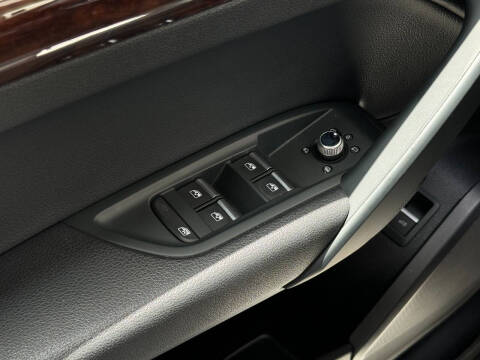 2018 Audi Q5 2.0T quattro Premium Plus