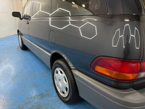1995 Toyota Previa DX