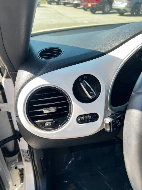 2012 Volkswagen Beetle 2.5L PZEV