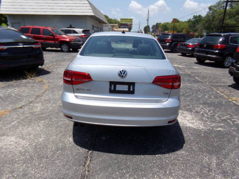 2015 Volkswagen Jetta