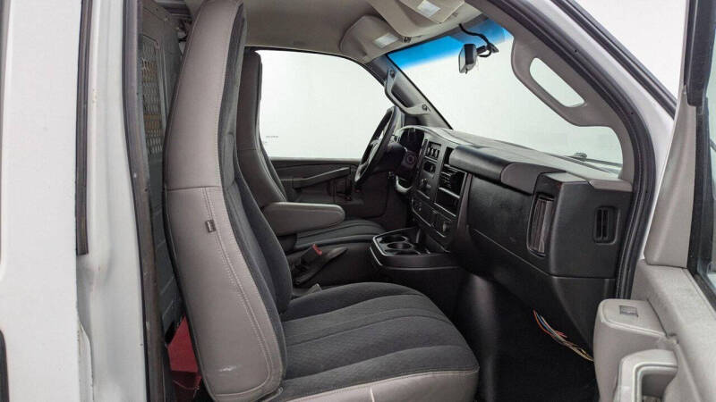 2018 GMC Savana 2500