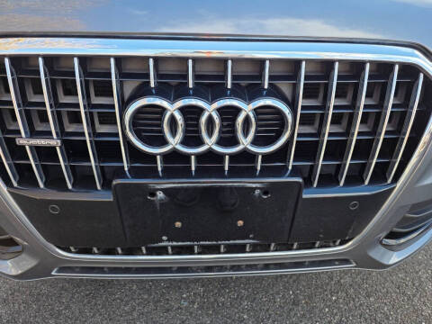 2015 Audi Q5 2.0T quattro Premium Plus