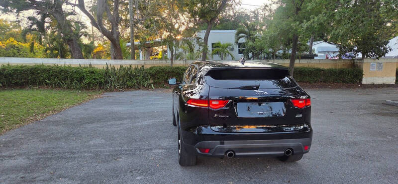 2017 Jaguar F-PACE 35t Premium