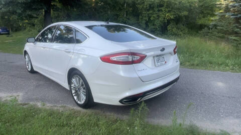 2013 Ford Fusion SE