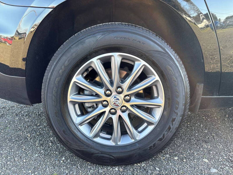 2023 Buick Enclave Essence