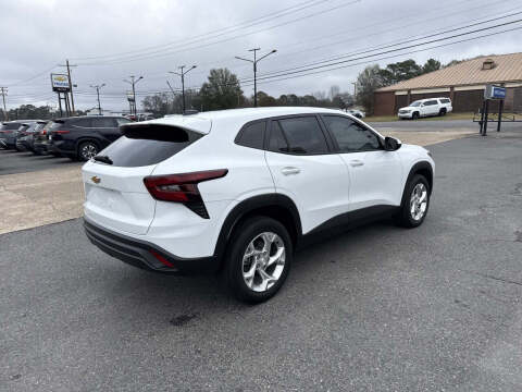 2024 Chevrolet Trax LS