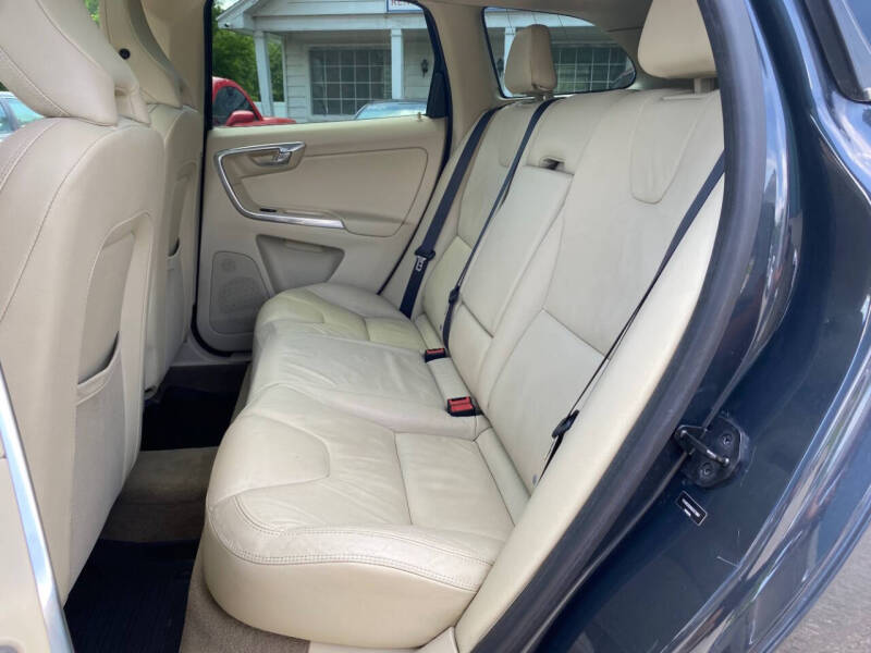2013 Volvo XC60 3.2 Premier