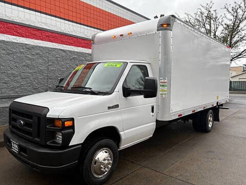2017 Ford E-Series