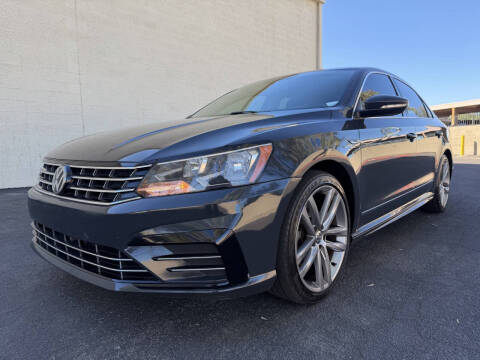 2017 Volkswagen Passat 1.8T R-Line