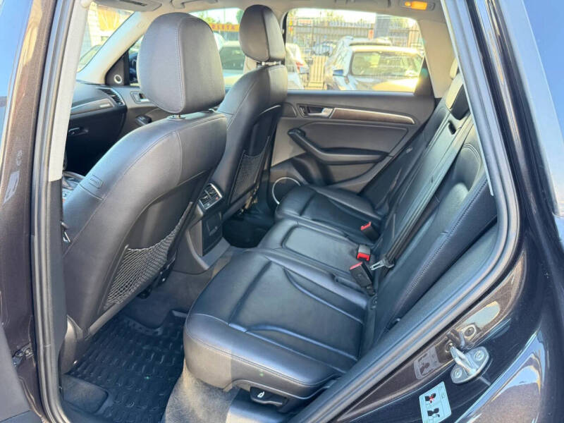2016 Audi Q5 2.0T quattro Premium Plus