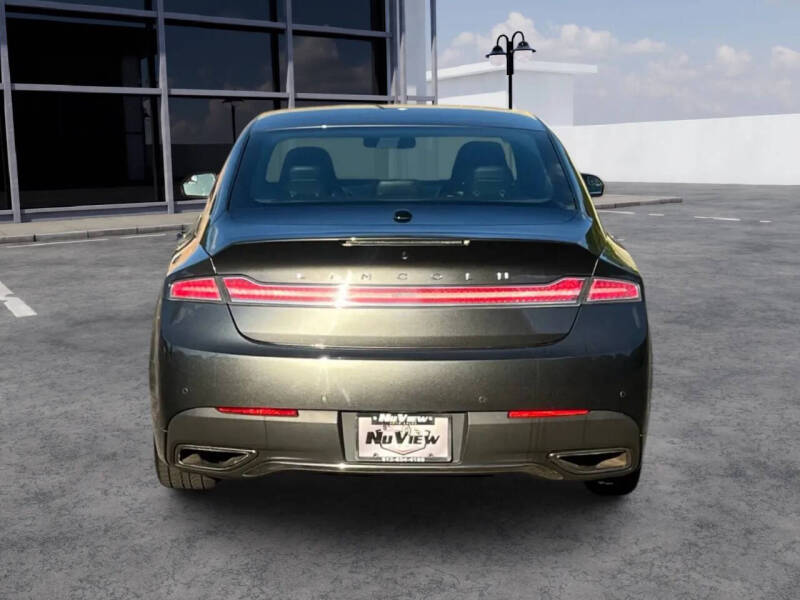 2017 Lincoln MKZ Select