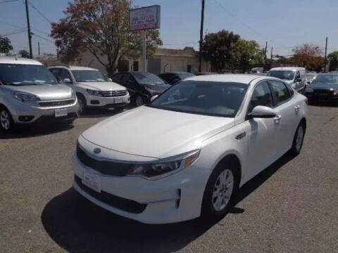 2016 Kia Optima LX