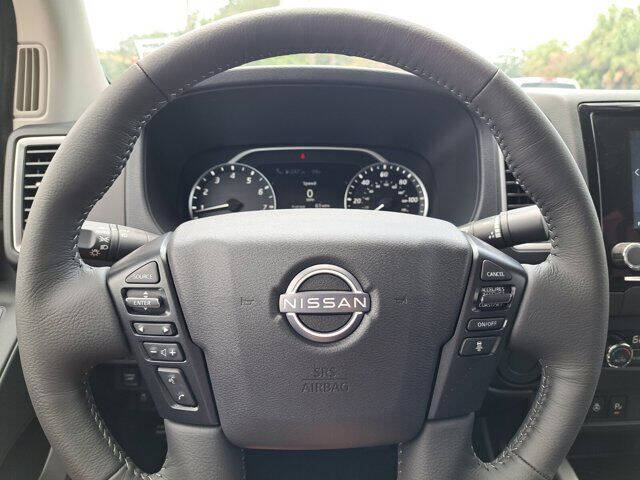 2023 Nissan Frontier SV