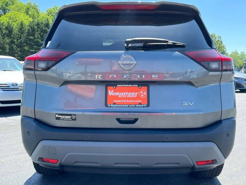 2022 Nissan Rogue SV