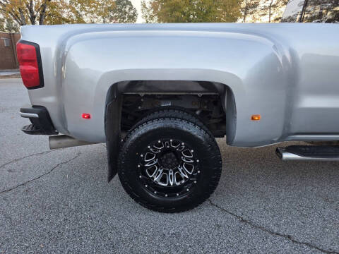 2017 GMC Sierra 3500HD Denali