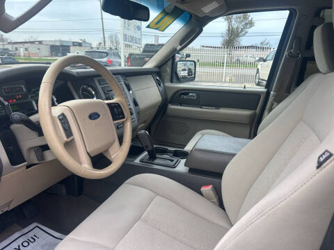 2010 Ford Expedition XLT