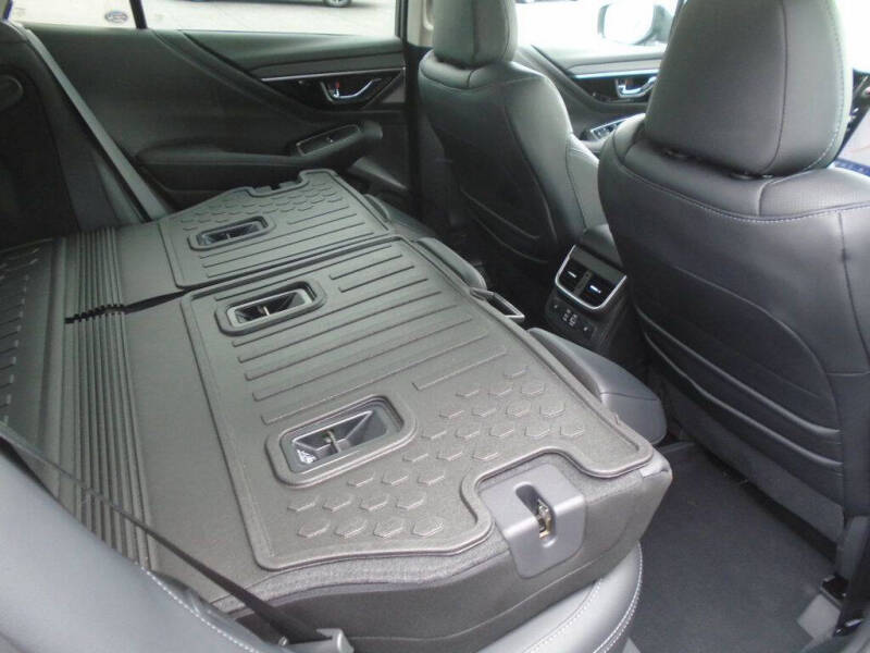 2025 Subaru Outback Touring XT