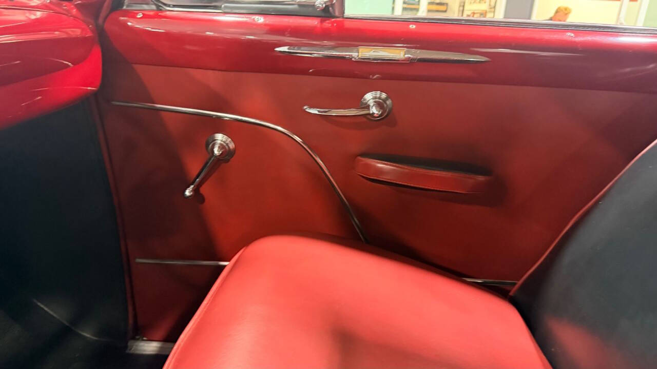 1949 Ford Custom 47