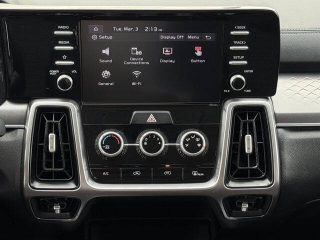 2023 Kia Sorento LX