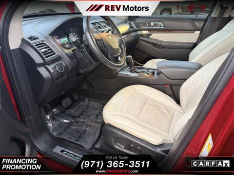 2017 Ford Explorer Platinum