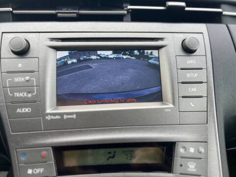 2013 Toyota Prius Four