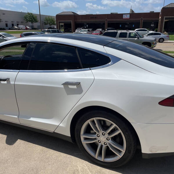 2014 Tesla Model S 85