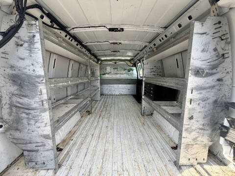 2016 Chevrolet Express 2500