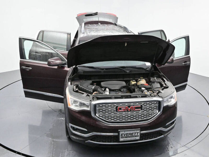 2017 GMC Acadia Denali