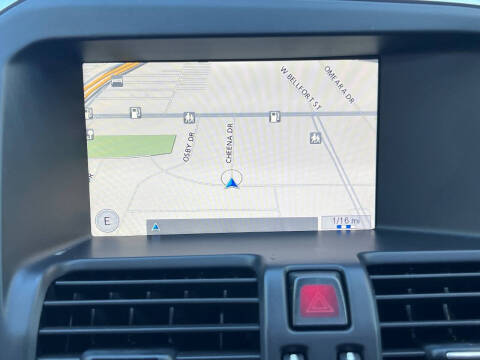 2011 Volvo XC60 T6 R-Design