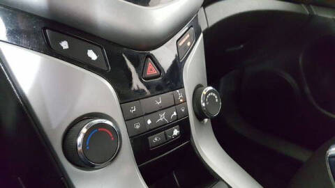 2013 Chevrolet Cruze 1LT Auto